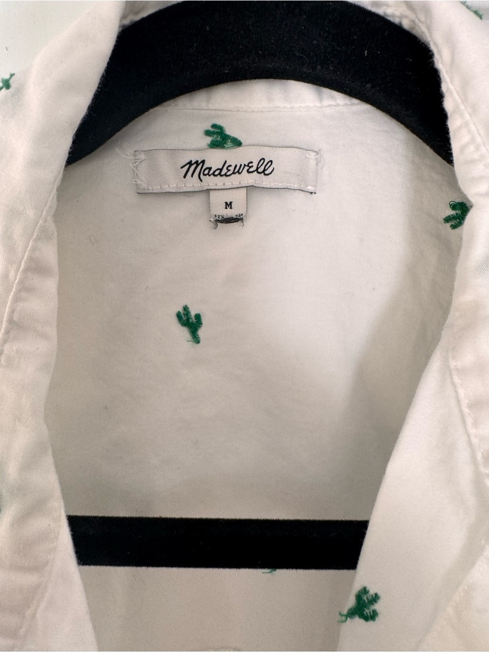 Madewell White Short-Sleeve Button Down Shirt with Green Embroidered Cactus 0010 - Picture 2 of 3